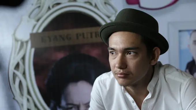 [Bintang] Adipati Dolken Tertantang Main Film 3 Dara 2