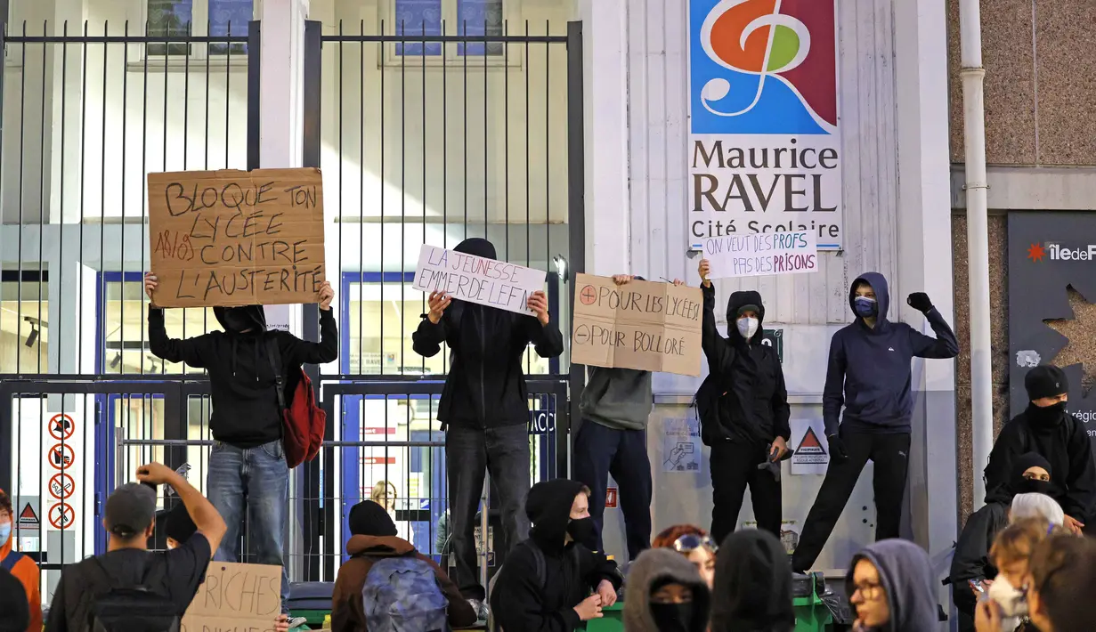Prancis menghadapi gelombang protes dan pemogokan massal pada Kamis (18/9/2025). (GEOFFROY VAN DER HASSELT/AFP)
