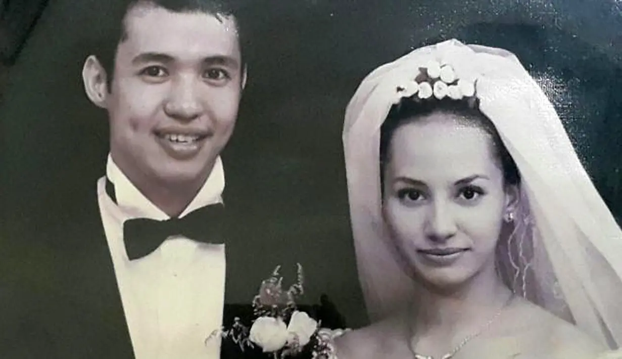 Dua tahun pacaran, keduanya sepakat untuk mengikat janji suci. (Bintang.com/dok. Pribadi)