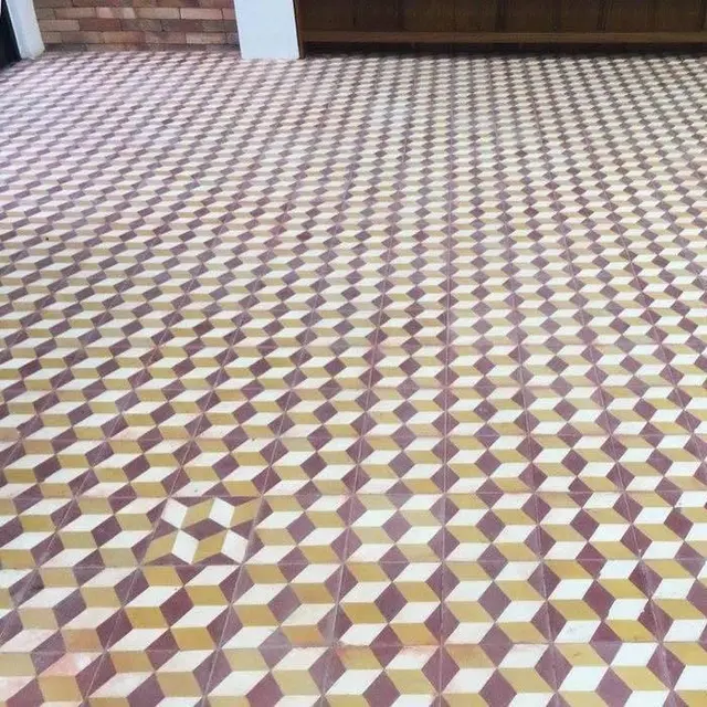 12 Potret Tukang Bangunan Salah Pasang Keramik Ini Bikin Nyeleneh