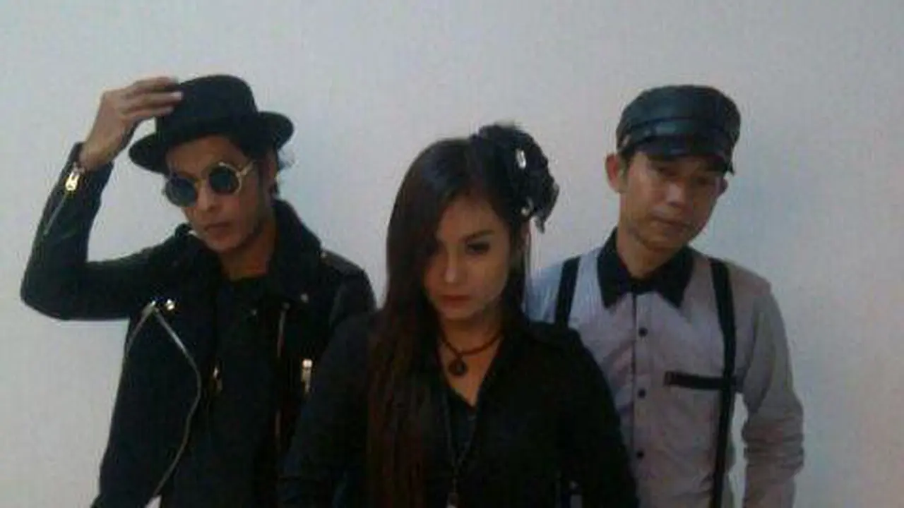 Gandeng Bassist Wanita, Musik Heyho Lebih Padat