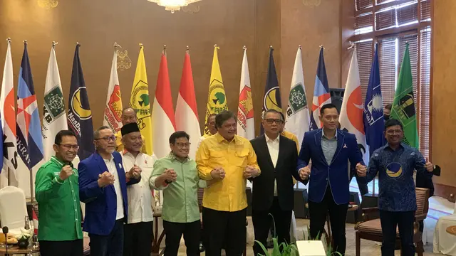 Delapan Ketua Umum dan pimpinan Partai politik parlemen berkumpul hari, Minggu (8/1/2023) untuk menyatakan sikap menolak sistem Proporsional Tertutup.