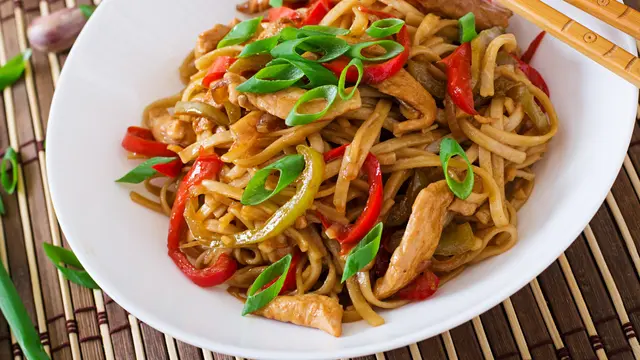 Lo Mein