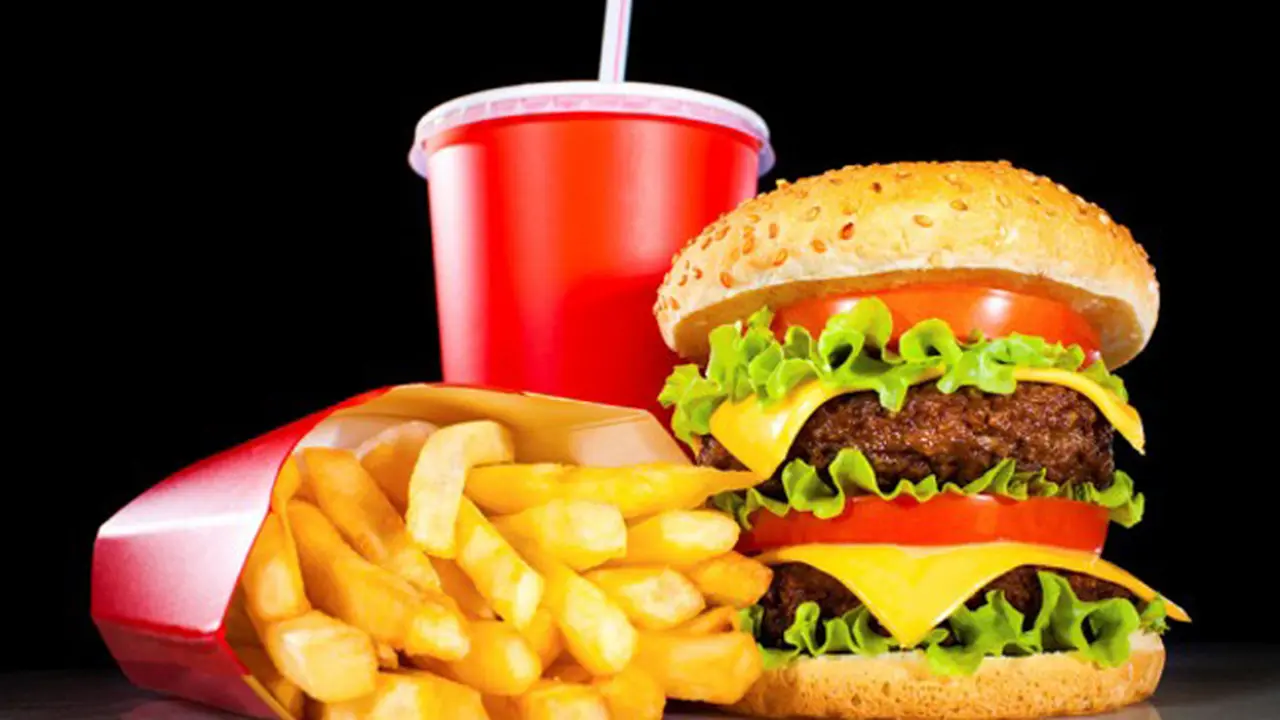 Mitos tentang fast food