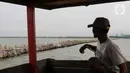 Penyegelan oleh Dirjen PSDKP KKP tersebut dikarenakan tidak memiliki izin Persetujuan Kesesuaian Kegiatan Pemanfaatan Ruang Laut (PKKPRL). (Liputan6.com/Herman Zakharia)