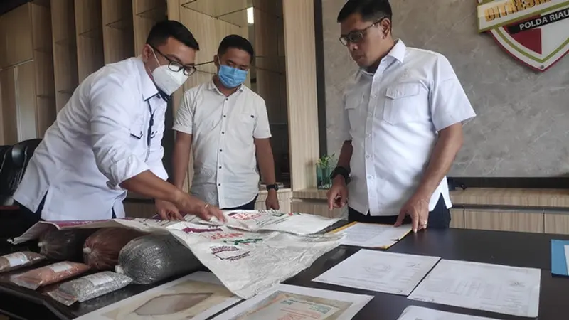 Pengungkapan pupuk palsu yang pernah diungkap penegak hukum di Riau beberapa waktu lalu.