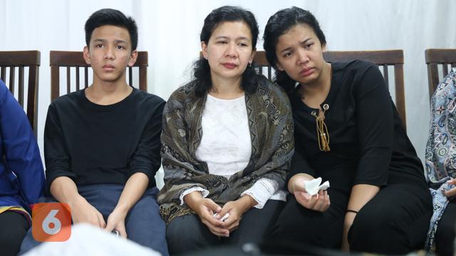 [Bintang] Rumah Duka Advent Bangun