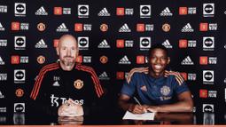 MU merogoh kocek 15 juta euro dengan biaya tambahan 2 juta euro untuk Tyrell Malacia. (Twitter Manchester United)