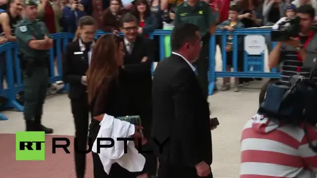 Fernando Alonso juara dunia Formula 1 sebanyak dua kali membuka museum tentang prestasi dirinya di kota kelahirannya di Oviedo, Spanyol.