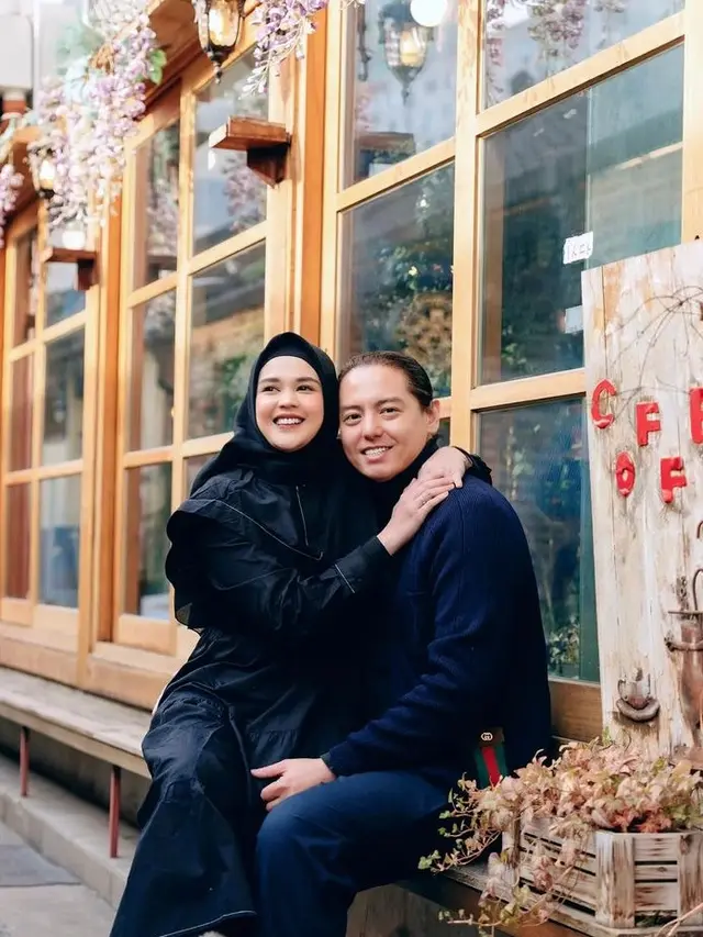 Indah Permatasari dan artis lainnya yang nikah tidak direstui orang tua