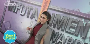 Nabila Syakieb raih penghargaan Selebriti Wanita Paling Memikat di Infotainment Awards 2017. 