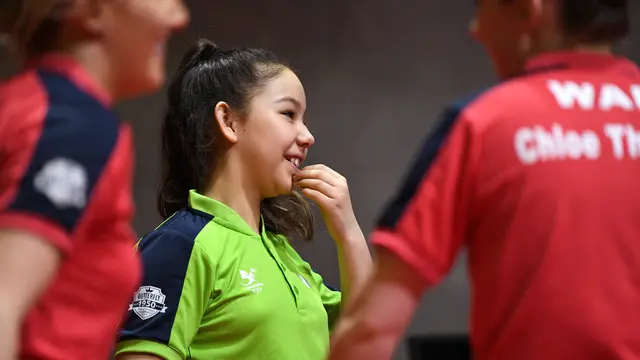 Anna Hursey Tenis Meja