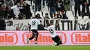 <p>Rossoneri takluk dengan skor 0-2 di Stadio Alberto Picco. (AFP/Vincenzo Pinto)</p>