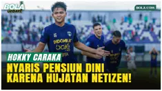 Hokky Caraka akhirnya buka suara. Penyerang muda Persita Tangerang ini mengaku sempat ingin pensiun dini akibat hujatan yang terus ia terima. Namun, cinta pada sepak bola membuatnya bertahan dan bangkit, hingga mencetak dua gol ke gawang Persik Kedir...