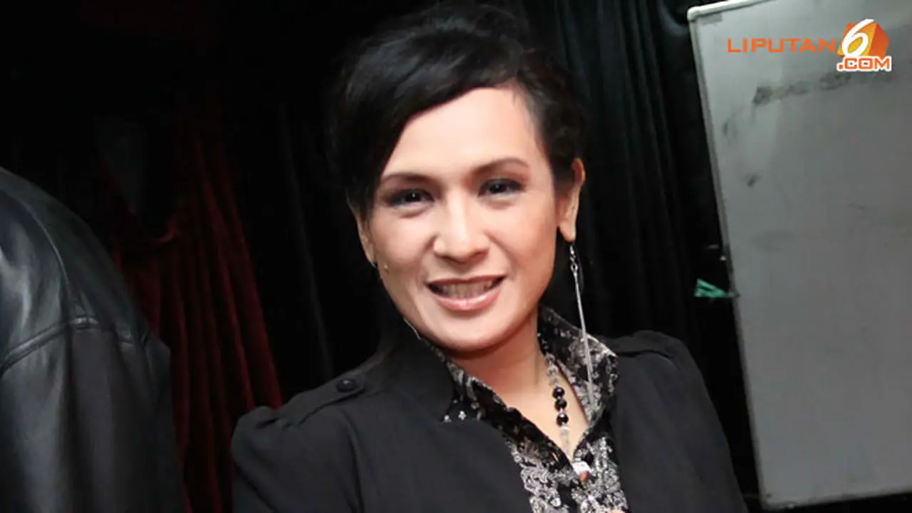 anna-tarigan-1-130626c.jpg