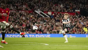 Manchester United Harus Ajukan Tawaran Luar Biasa kalau Serius Ingin Rekrut Lewis Hall