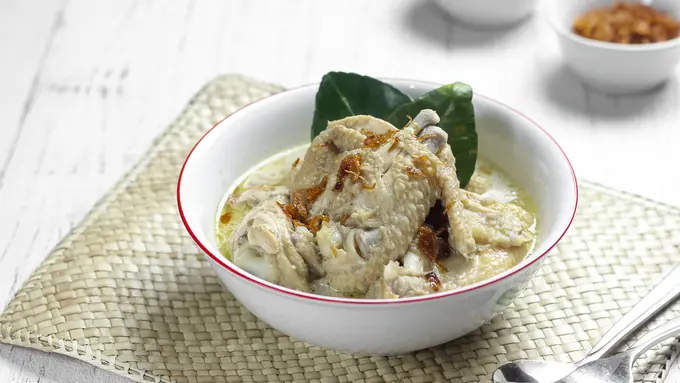 Resep Opor Ayam dengan Rasa Gurih Nikmat dan Aroma yang Menggiurkan, Gampang untuk Dibuat Lho