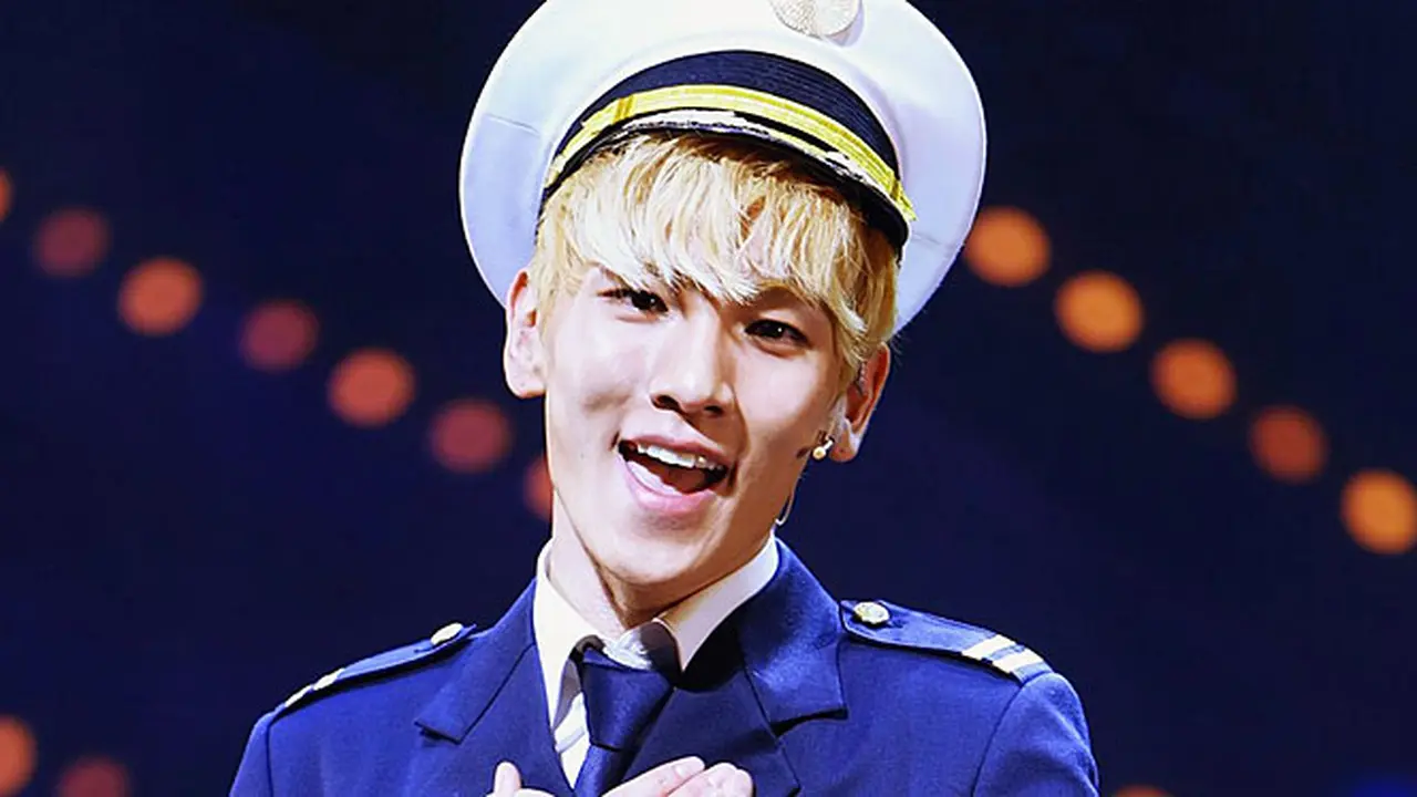 jonghyun-130923b.jpg