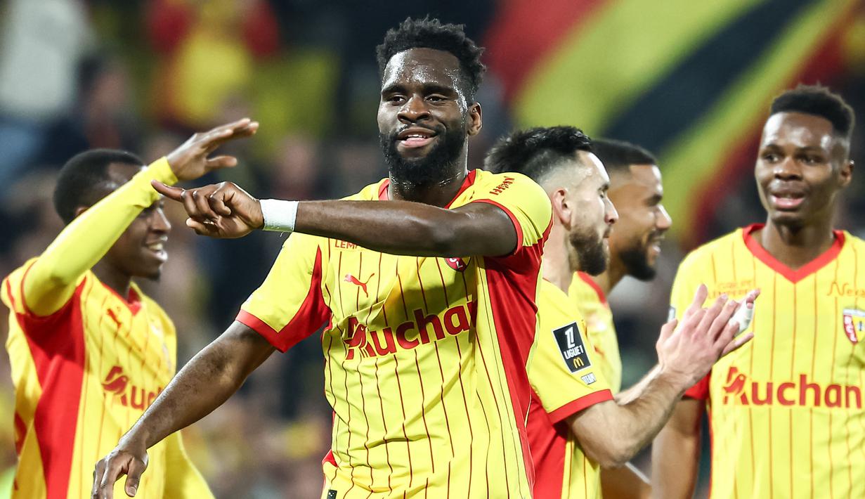 RC Lens berhasil memetik kemenangan telak atas Angers SCO dalam laga lanjuta Liga Prancis musim 2025/2026 pada Jumat (20/03/2026) waktu setempat. (AFP/Sameer Al-Doumy)