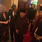 Presiden ke-3  RI BJ Habibie menghadiri perayaan HUT ke-90 Ratu Inggris Elizabeth II di Jakarta, Rabu (1/6/2016). (Liputan6.com/Andreas Gerry Tuwo)