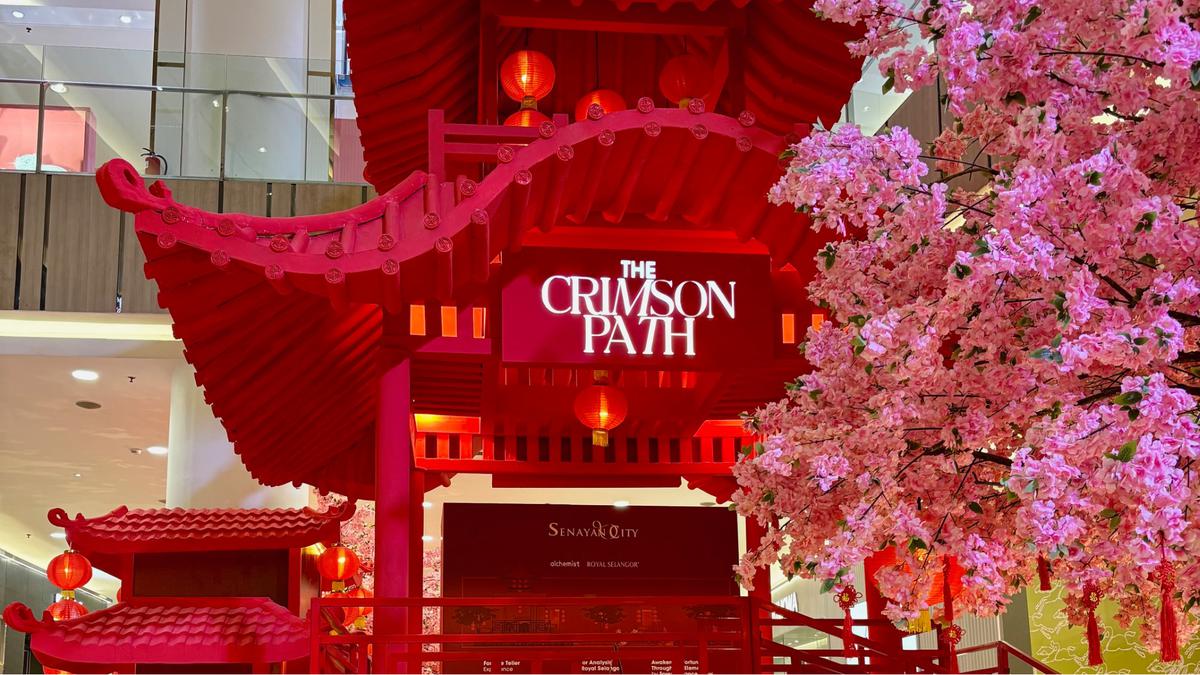 Rayakan Imlek dengan Cara Berbeda, Intip Filosofi The Crimson Path yang Menghadirkan Simbol Keberuntungan
