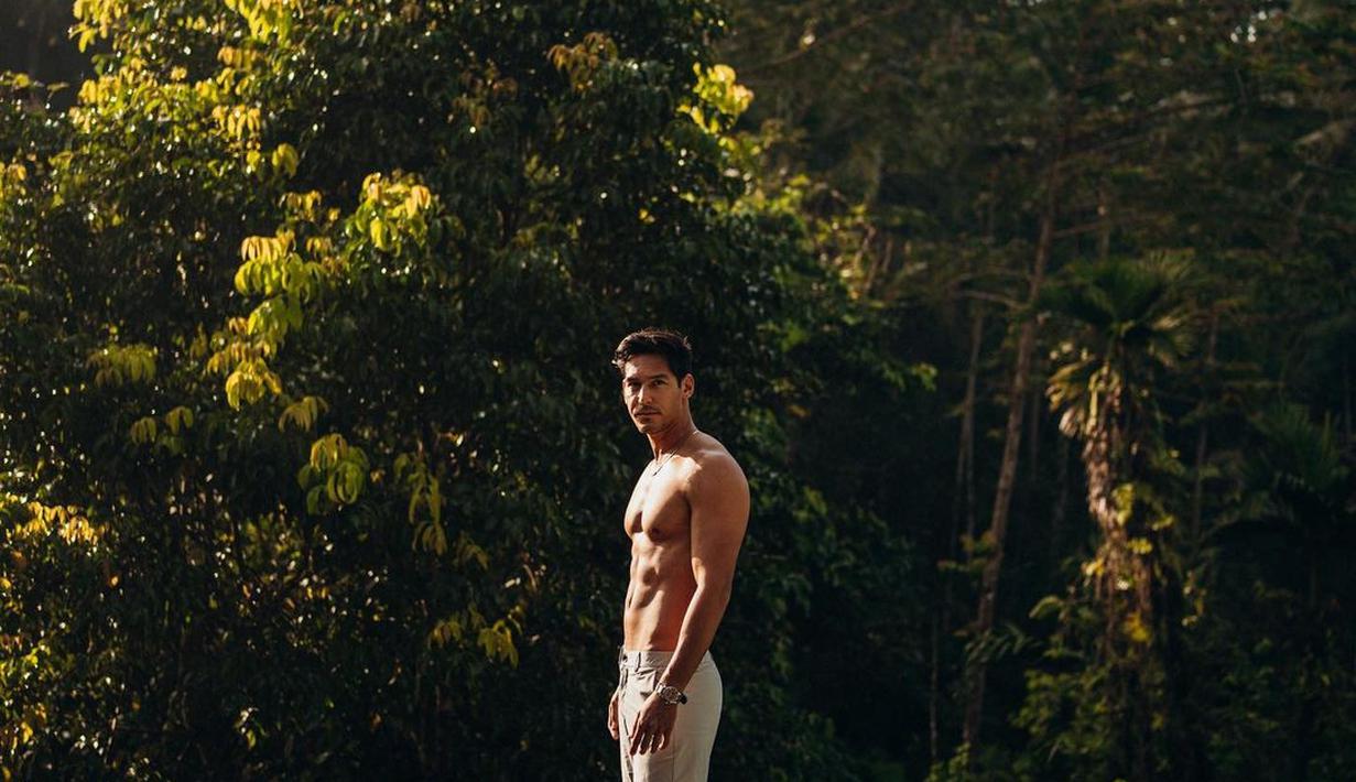 <p>Wajar postingan foto-foto Richard Kyle ini dengan cepat mencuri perhatian dan menuai banyak pujian di kolom komentar. (FOTO: instagram.com/claus_schmidtt/)</p>