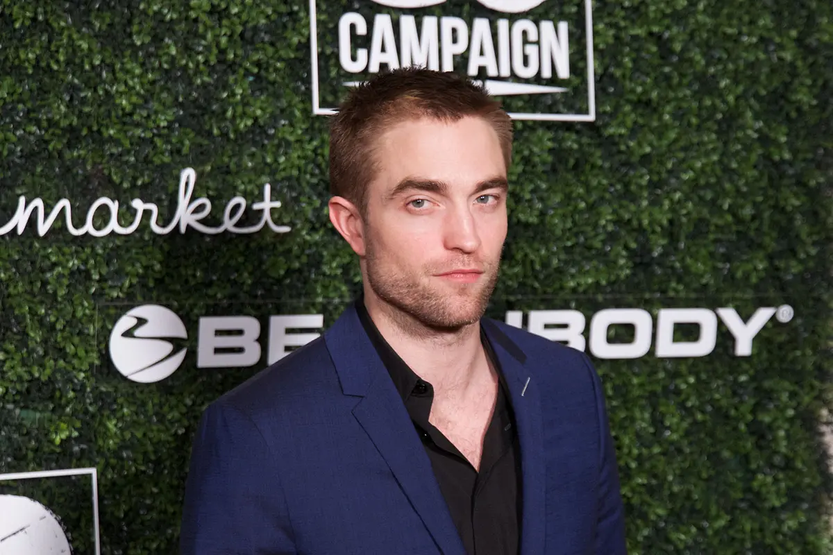Robert Pattinson