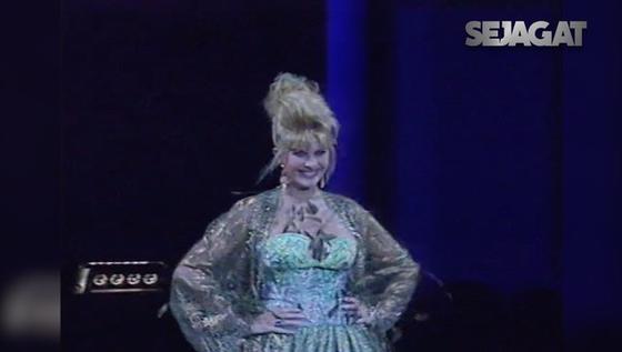 SEJAGAT: Istri Pertama Tulis Memoar Perjuangan Membesarkan Tiga Anak Trump