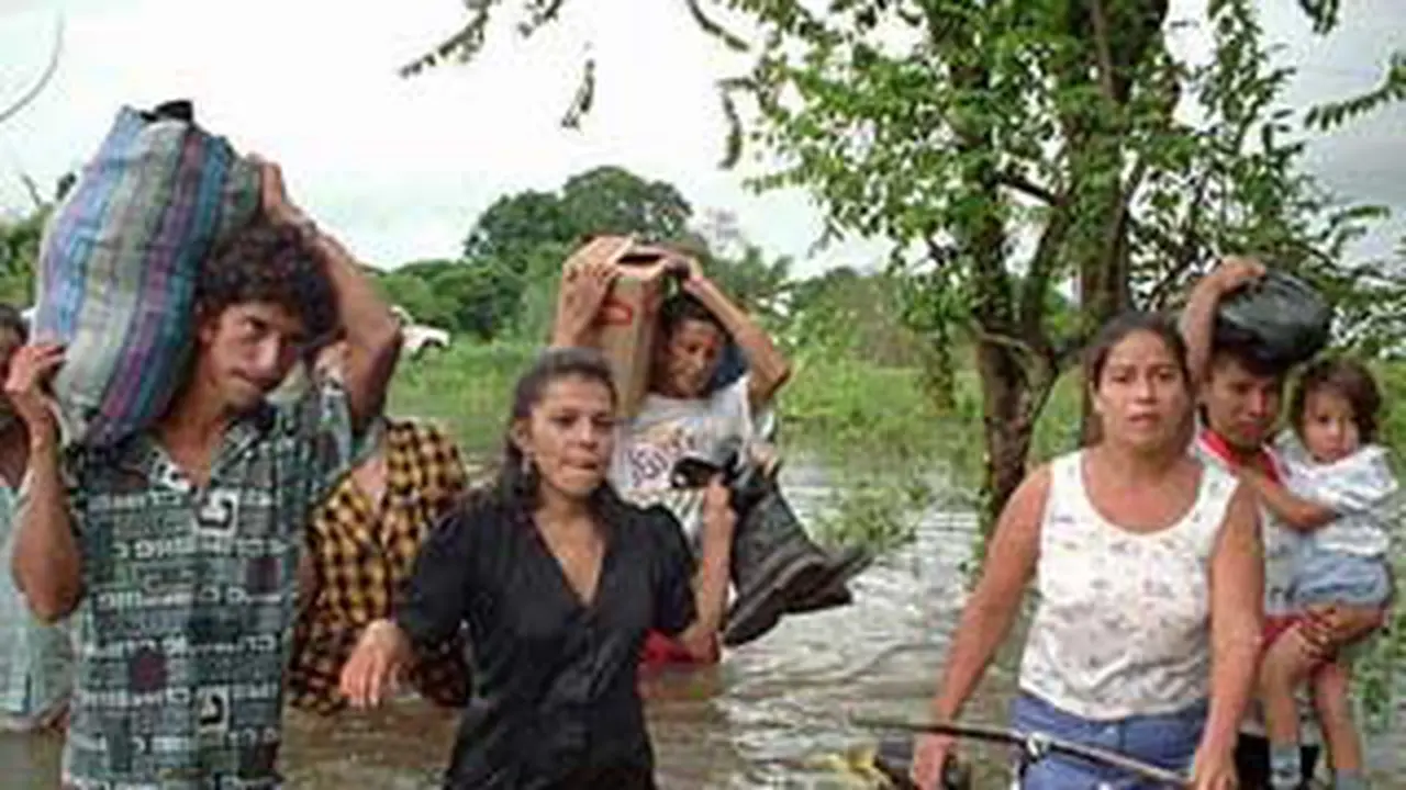 120324bbanjir-ekuador.jpg