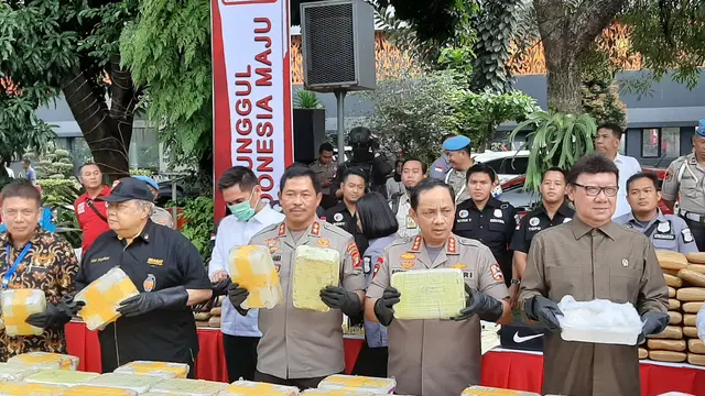 Menpan RB Tjahjo Kumolo dan Wakapolri Irjen Gatot Eddy Pramono