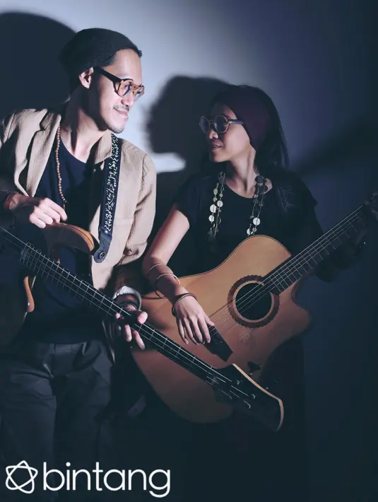 Cukup lama berkarir sebagai musisi membuatEndah N Rhesa semakin matang dengan konsep musik yang dibawakannya.  (Fathan Rangkuti/Bintang.com)