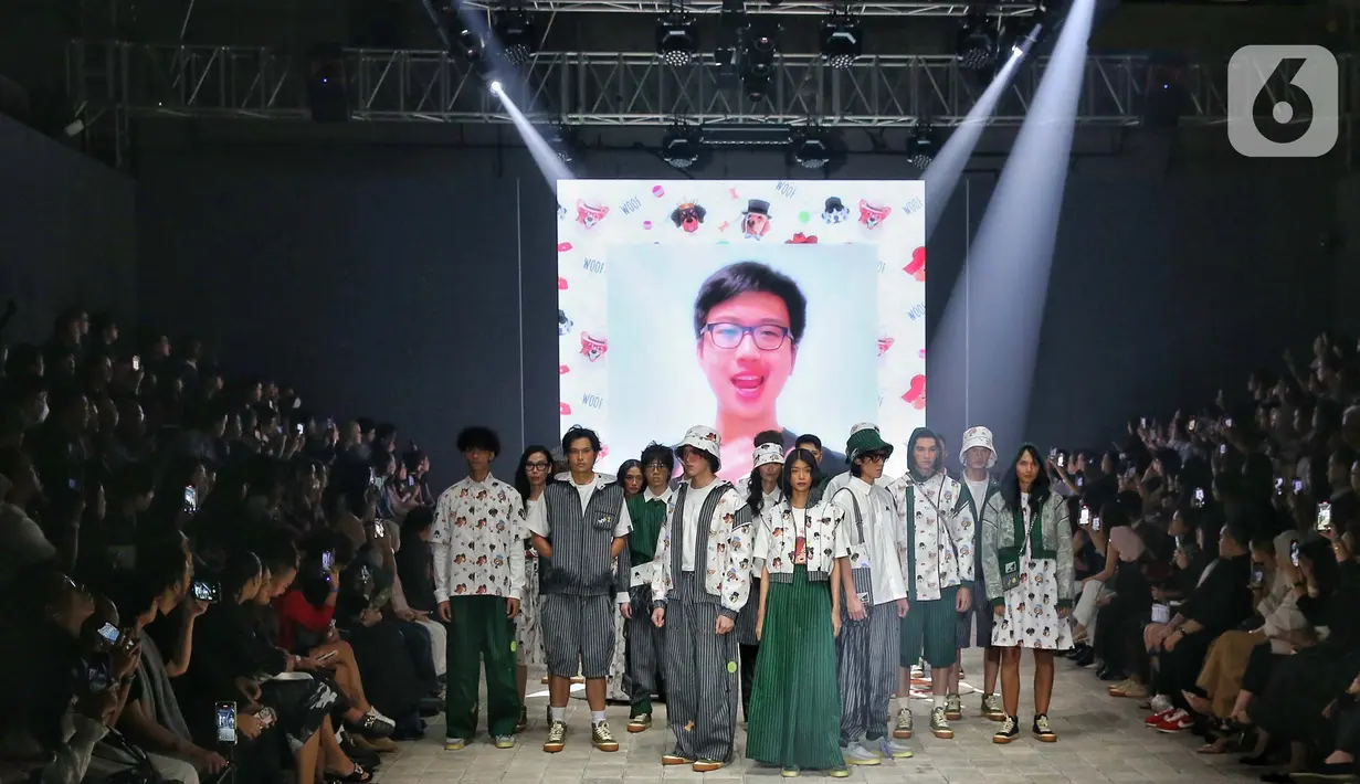 Diharapkan, para desainer muda Indonesia mampu bersaing dengan merek internasional, dan memperluas jangkauan mereka ke pasar global. (Liputan6.com/Angga Yuniar)