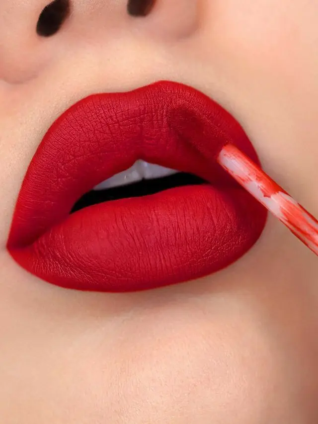 Lipstick Merah. (foto: Pinterest).