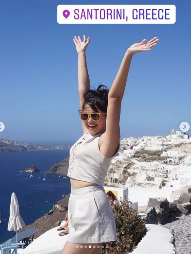 7 Potret Marshanda saat Liburan ke Luar Negeri, Sederhana Tapi Stylish