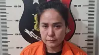 Viral Video Anak di Batam Babak Belur dengan Leher Terlilit Rantai Besi Dianiaya Ibu Kandung Sendiri