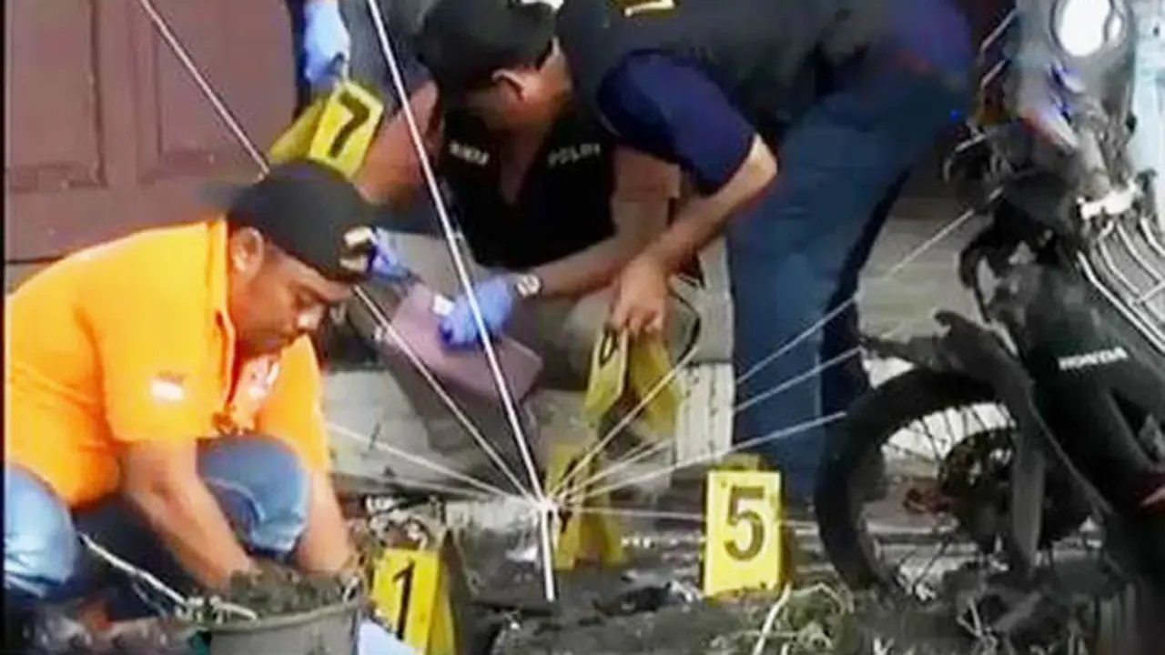 Olah TKP Bom Samarinda