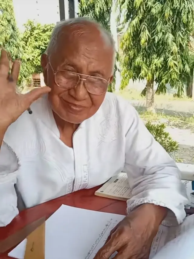 Mbah Guru Matematika Viral