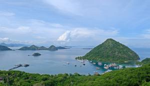 Bukit Sylvia di Labuan Bajo, Kabupaten Manggarai Barat, Nusa Tenggara Timur (NTT). (Liputan6.com/Asnida Riani)