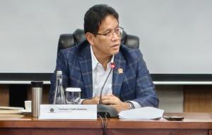 Menteri Keuangan (Menkeu) Purbaya Yudhi Sadewa memimpin sidang perdana debottlenecking di Kantor Pusat Kementerian Keuangan, Jakarta Pusat, Senin (23/12/2025). (Liputan6.com/Tira)