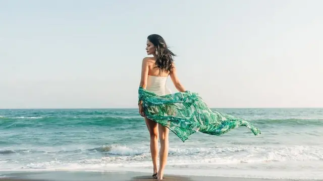 Momen Pia Wurtzbach, Miss Universe Saat Liburan dan Rayakan Ulang Tahun di Bali
