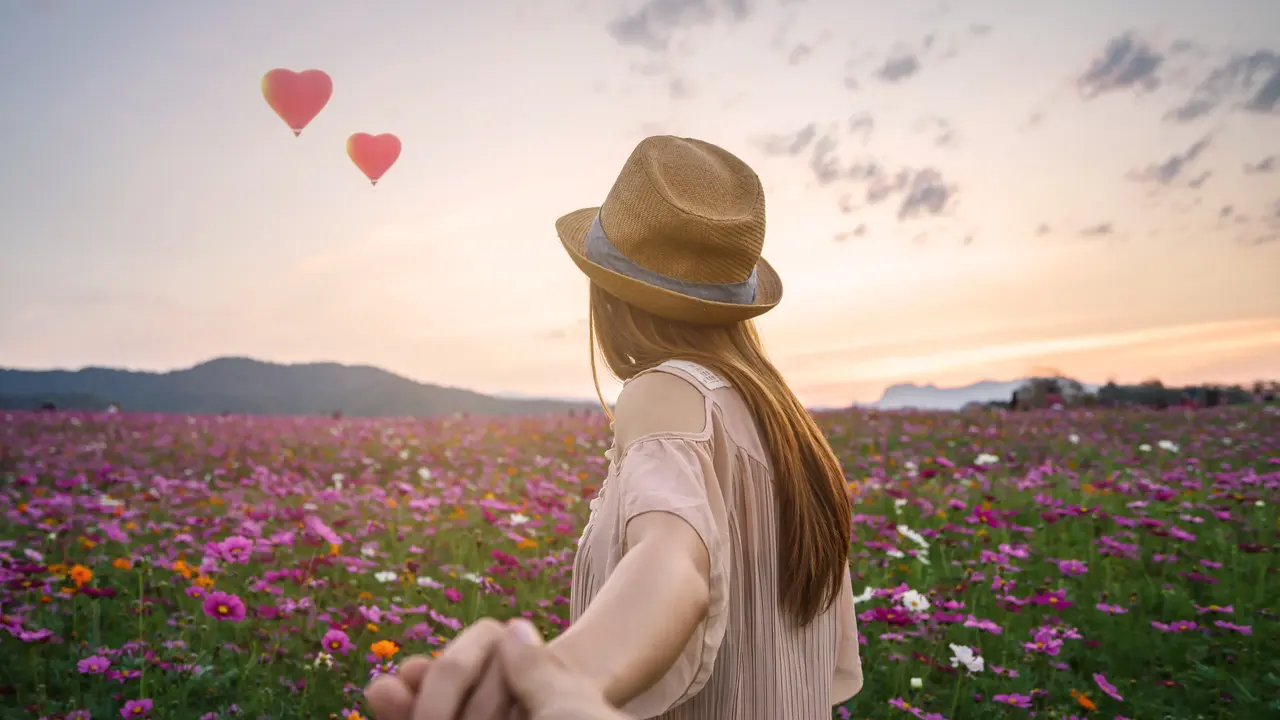 pasangan cinta
