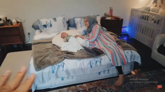 7 Potret Kamar Baby Air Anak Irish Bella dan Ammar Zoni, Bernuansa Biru Putih