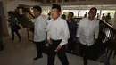 Jusuf Kalla tiba pukul 11.30 WIB, dengan mengenakan kemeja putih lengan panjang, celana bahan, dan peci hitam. Jakarta, Sabtu (31/5/2014) (Liputan6.com/Andrian M Tunay)