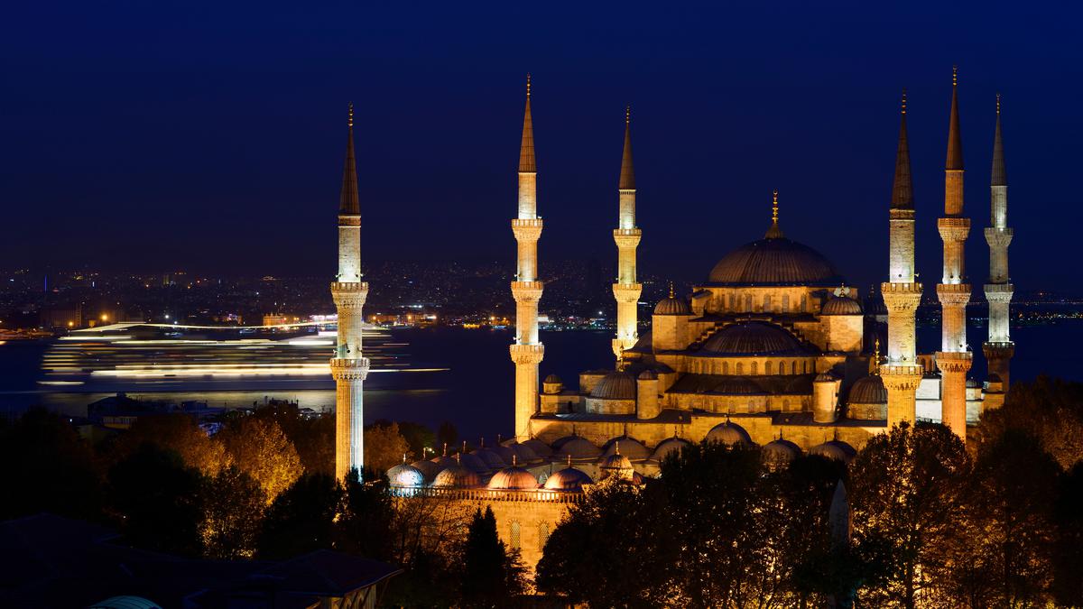 Ciri-ciri Malam Lailatul Qadar dan Tanda-tanda yang Bisa Dirasakan Umat Muslim