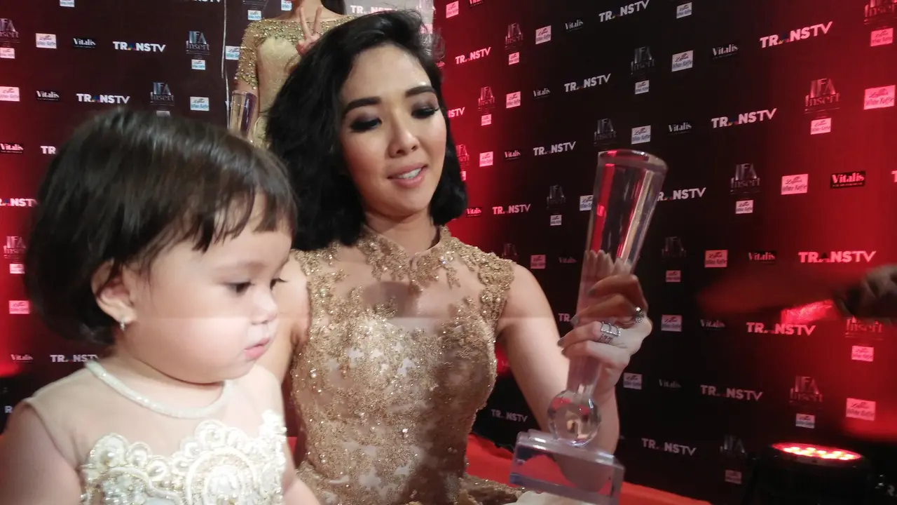 Gisel dan Gempi