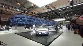 Pasang Layar Seluas Ratusan Meter Persegi,  Hyundai Pecahkan Rekor Muri
