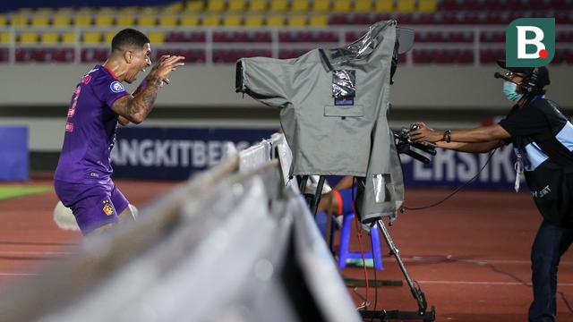 Foto: Duel Dua Macan Berakhir Imbang, Persija Jakarta Amankan Satu Poin dari Persik Kediri dalam BRI LIga 1 2021 / 2022
