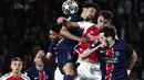 Di babak kedua, PSG tampil disiplin meminimalisir tekanan Arsenal. (Thibaud MORITZ/AFP)