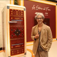 SMEG dan Didiet Maulana Pamerkan Kulkas Berdesain Ikonik. [Adrian/Fimela]