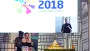 Wakil Presiden Jusuf Kalla jelang memotong tumpeng tanda dimulai Hitung Mundur Pelaksanaan Asian Para Games 2018 di JIExpo, Jakarta, Jumat (6/10). Asian Para Games 2018 akan berlangsung di Jakarta, 6-13 Oktober. (Liputan6.com/Helmi Fithriansyah)